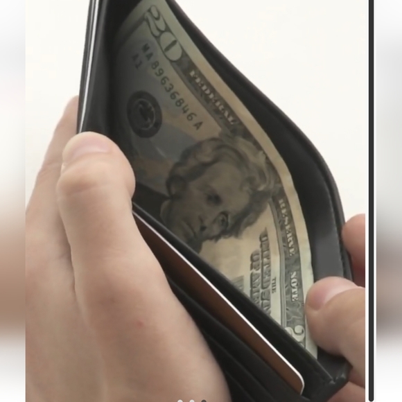 Coach Id Billfold Wallet - Picture 4 of 4